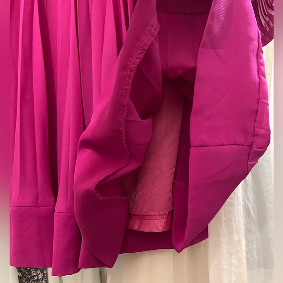 Fabulous Pink Pleated Chiffon Mini Dress - Picture 7 of 9